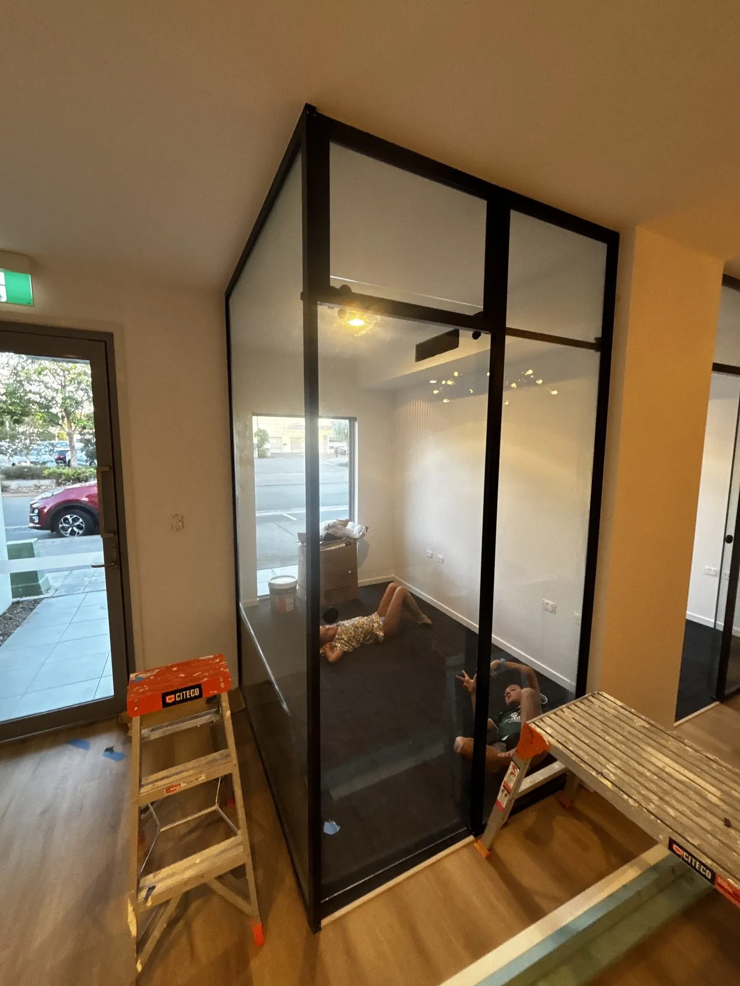 Glazed office partition